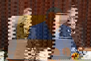 عضو هیئت امنا دارالحکمه: انجمن های علمی باید خروجی داشته باشند